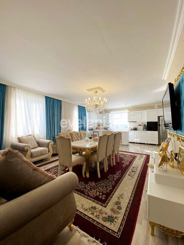 Satılır, həyət evi / bağ, 4 otaqlı, 130 m², Bakı, Yasamal r.