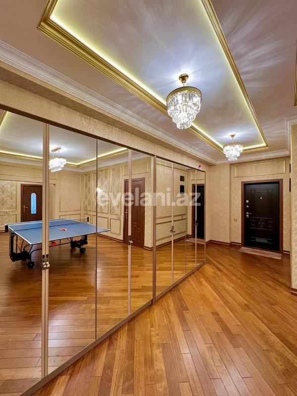 Satılır, yeni tikili, 3 otaqlı, 136 m², Bakı, Yasamal r.