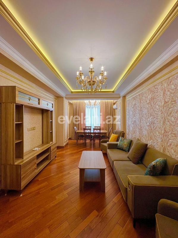 Satılır, yeni tikili, 3 otaqlı, 136 m², Bakı, Yasamal r.
