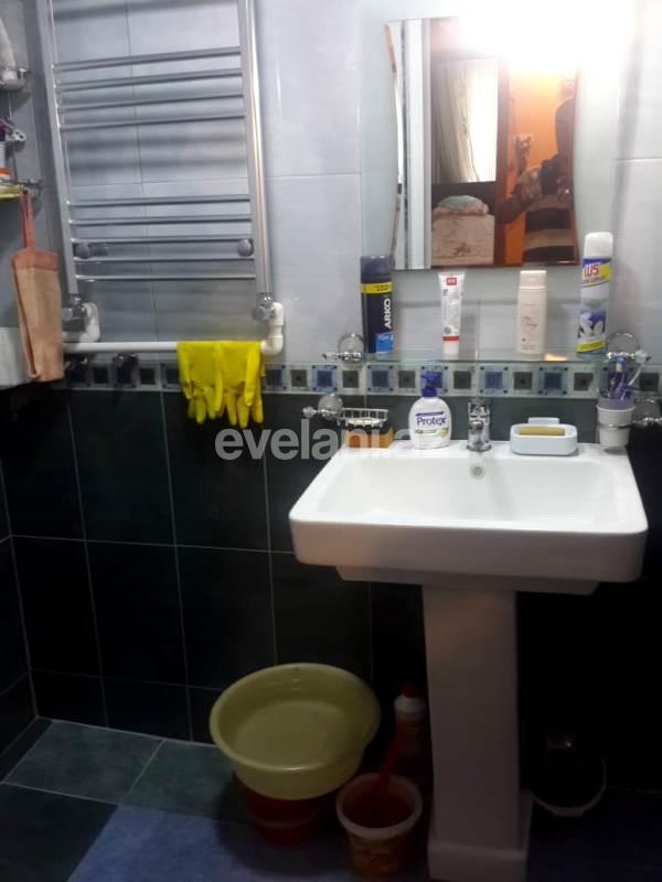 Satılır, köhnə tikili, 3 otaqlı, 75 m², Bakı, Yasamal r.