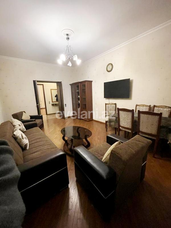 Satılır, köhnə tikili, 3 otaqlı, 90 m², Bakı, Səbail r.
