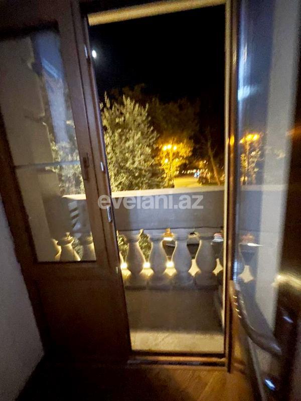 Satılır, köhnə tikili, 3 otaqlı, 90 m², Bakı, Səbail r.