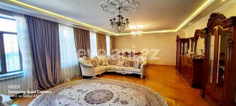 Satılır, həyət evi / bağ, 10 otaqlı, 750 m², Qəbələ