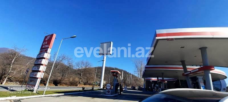 Satılır, həyət evi / bağ, 10 otaqlı, 750 m², Qəbələ