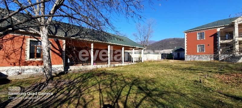 Satılır, həyət evi / bağ, 10 otaqlı, 750 m², Qəbələ