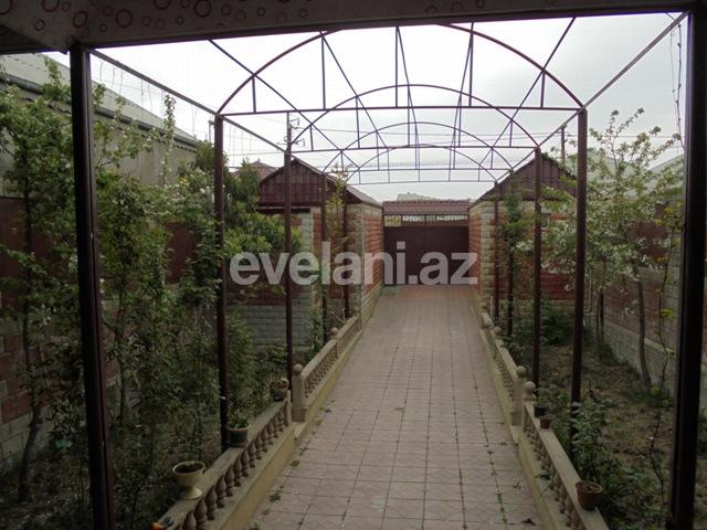 Satılır, həyət evi / bağ, 4 otaqlı, 200 m², Bakı, Binəqədi r, Biləcəri q.