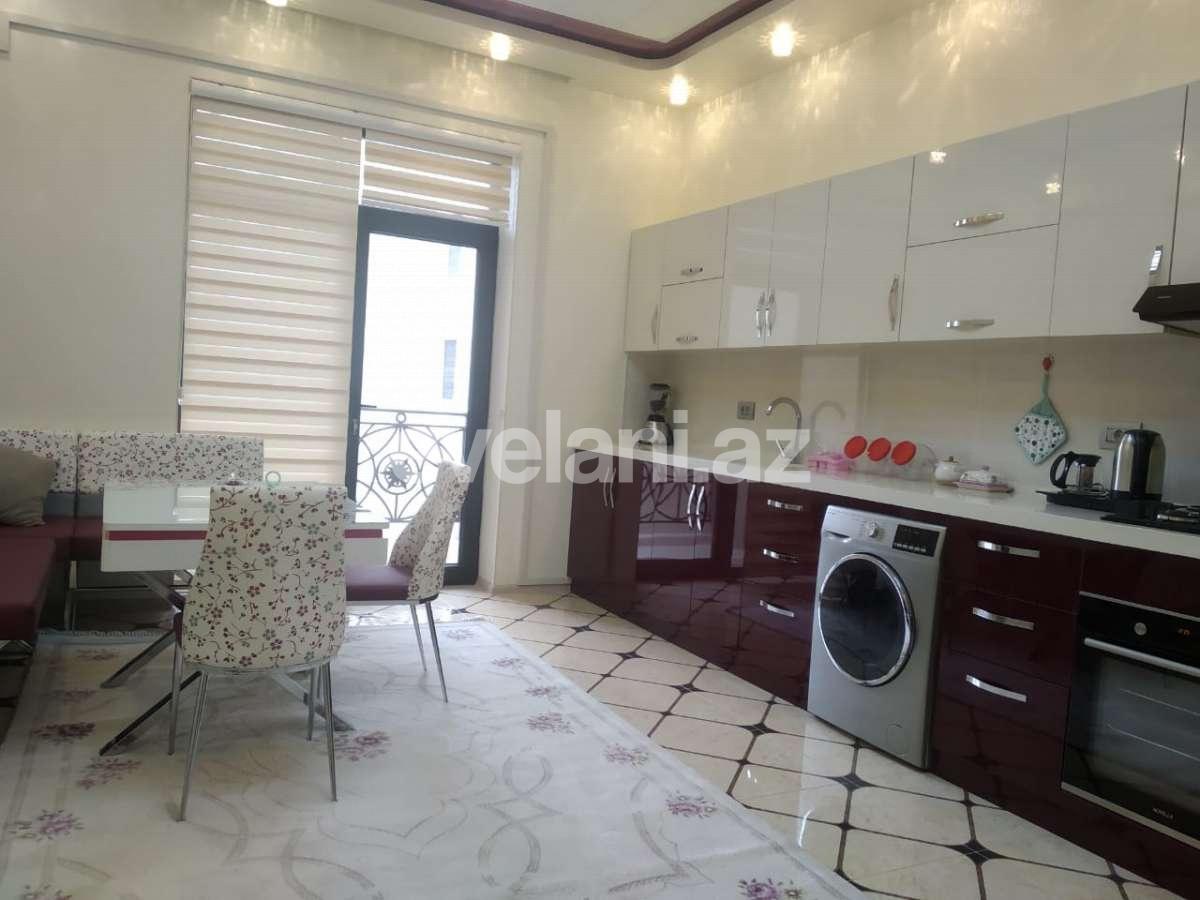 Kirayə verilir, yeni tikili, 2 otaqlı, 100 m², Bakı, Xətai r, Şah İsmayıl Xətai m.
