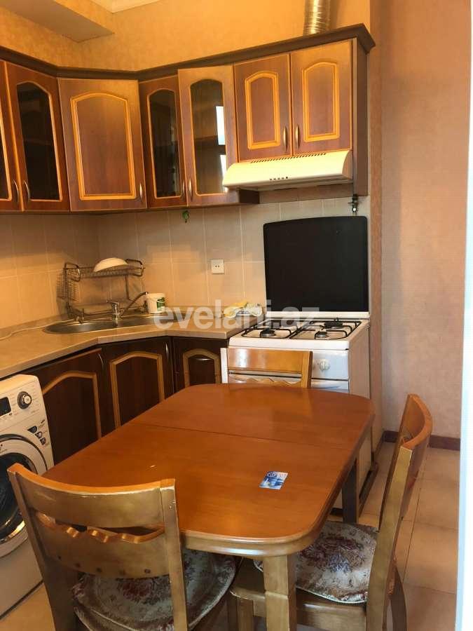 Satılır, yeni tikili, 2 otaqlı, 80 m², Bakı, Binəqədi r, 8-ci mikrorayon q.