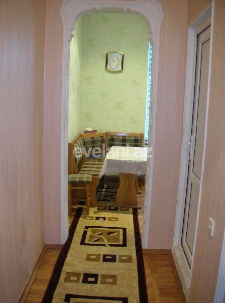 Kirayə verilir, köhnə tikili, 2 otaqlı, 80 m², Bakı, Xətai r, Şah İsmayıl Xətai m.