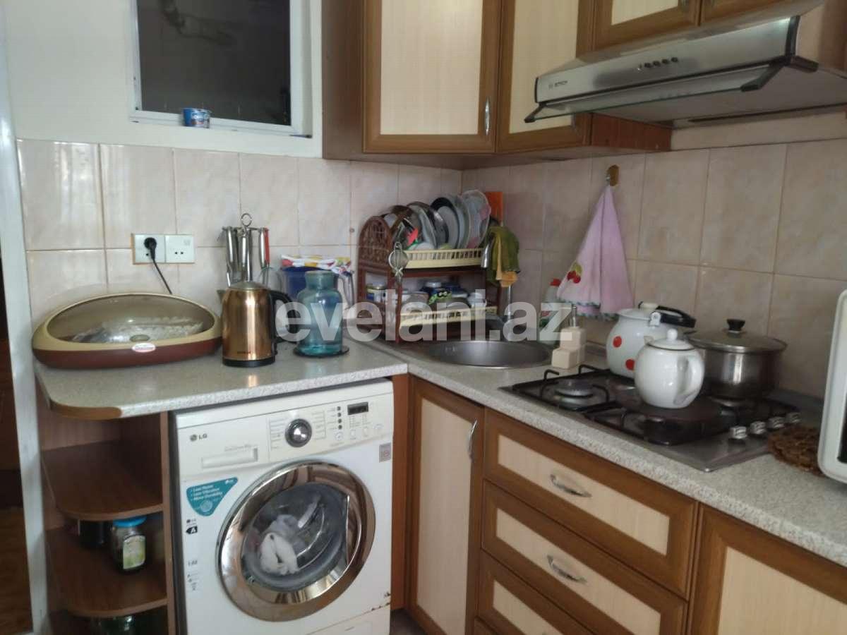 Sale, old building, 3 room, 75 m², Baku, Khatai r, Ahmedli d, Hazi Aslanov m.