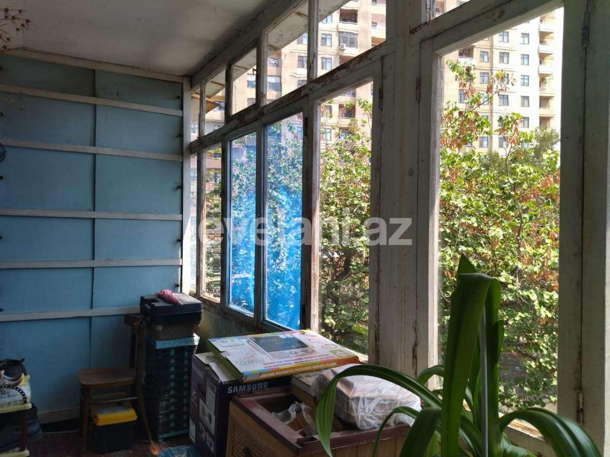 Sale, old building, 3 room, 75 m², Baku, Khatai r, Ahmedli d, Hazi Aslanov m.