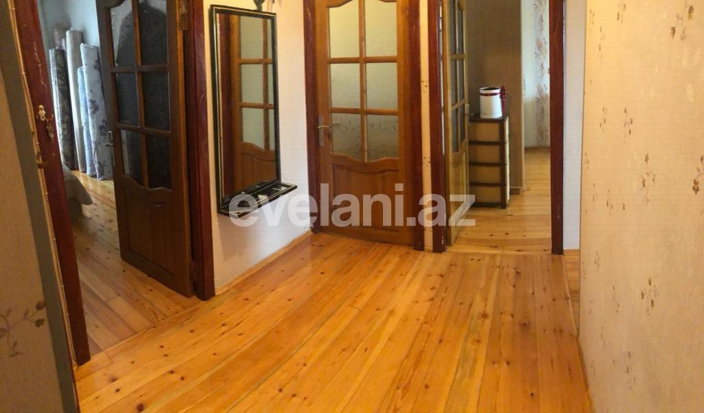 Satılır, köhnə tikili, 3 otaqlı, 70 m², Bakı, Xətai r, Əhmədli q, Həzi Aslanov m.