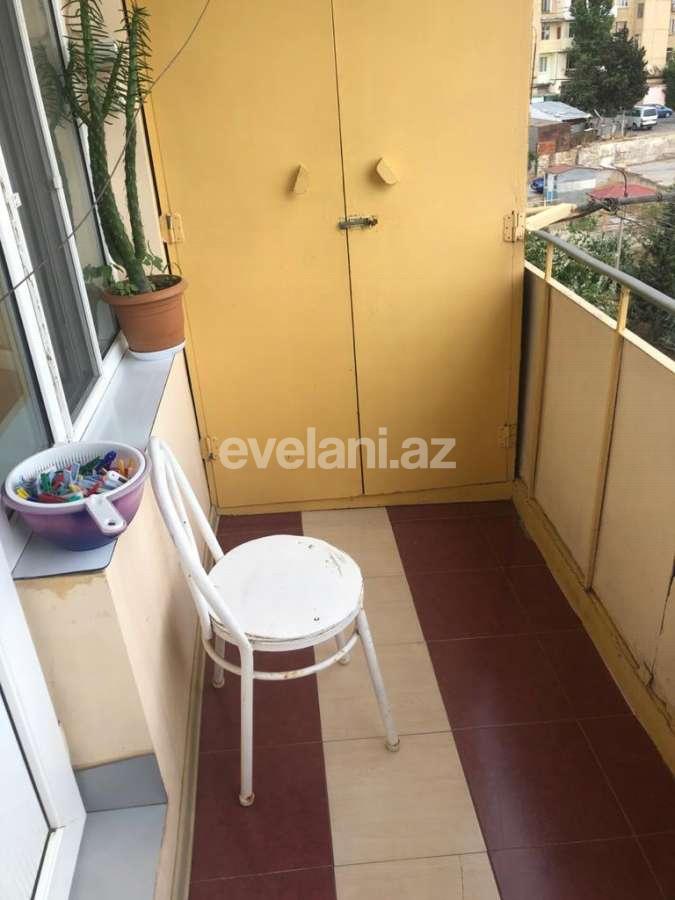 Satılır, köhnə tikili, 3 otaqlı, 70 m², Bakı, Xətai r, Əhmədli q, Həzi Aslanov m.