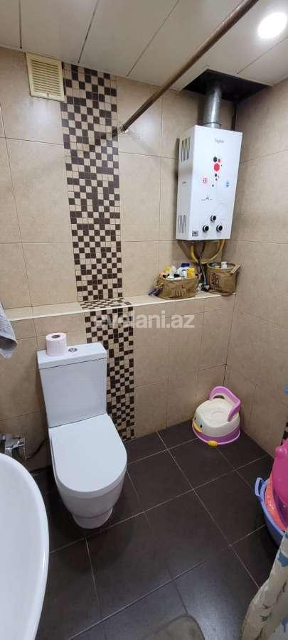 Sale, old building, 3 room, 70 m², Baku, Khatai r.