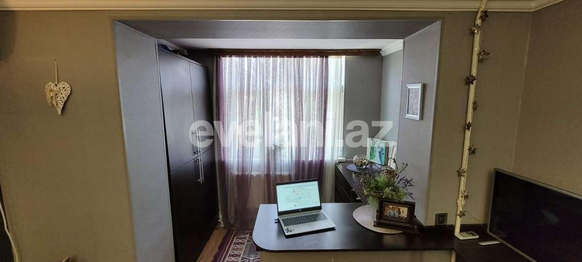 Sale, old building, 3 room, 70 m², Baku, Khatai r.