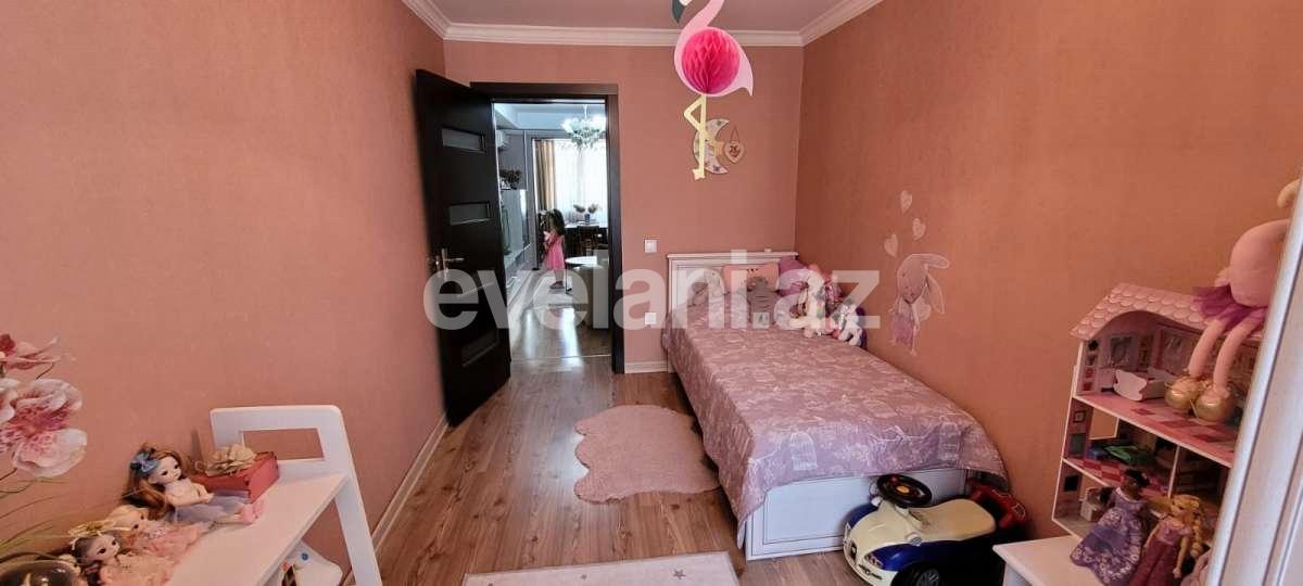Sale, old building, 3 room, 70 m², Baku, Khatai r.