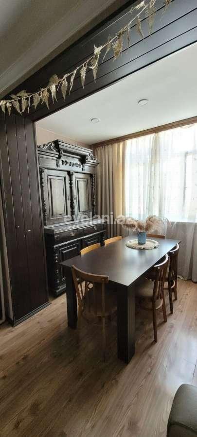 Sale, old building, 3 room, 70 m², Baku, Khatai r.