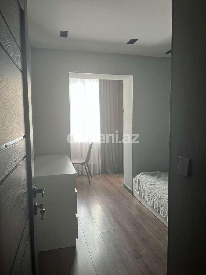 Продаётся, вторичка, 4-комнаты, 83 m², Баку, Ясамальский r, Ясамал p, Элмляр Академиясы m.