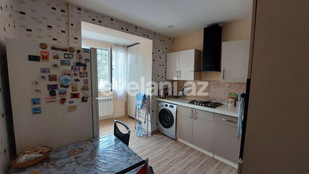 Satılır, köhnə tikili, 3 otaqlı, 80 m², Bakı, Xətai r, Əhmədli q, Həzi Aslanov m.
