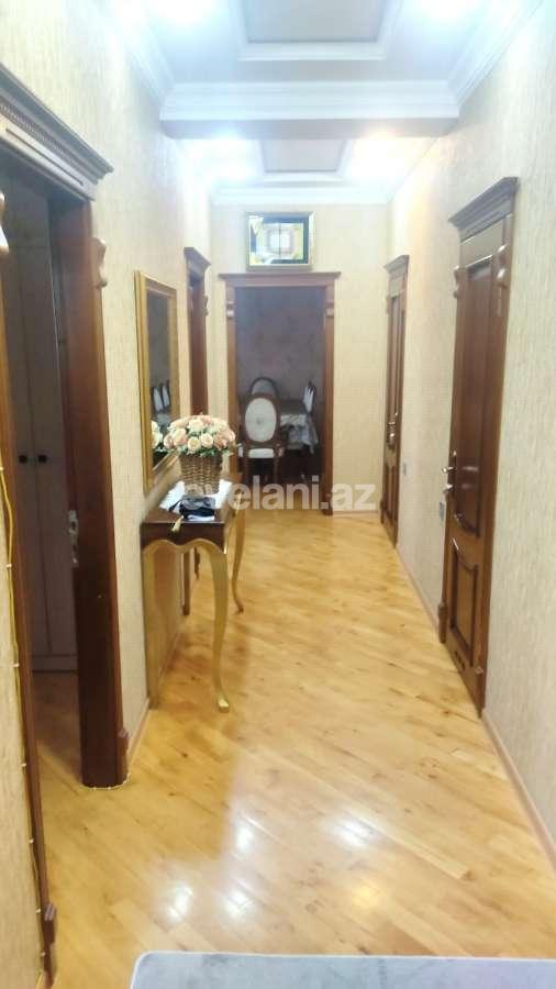 Satılır, yeni tikili, 3 otaqlı, 127 m², Bakı, Nizami r, Qara Qarayev m.