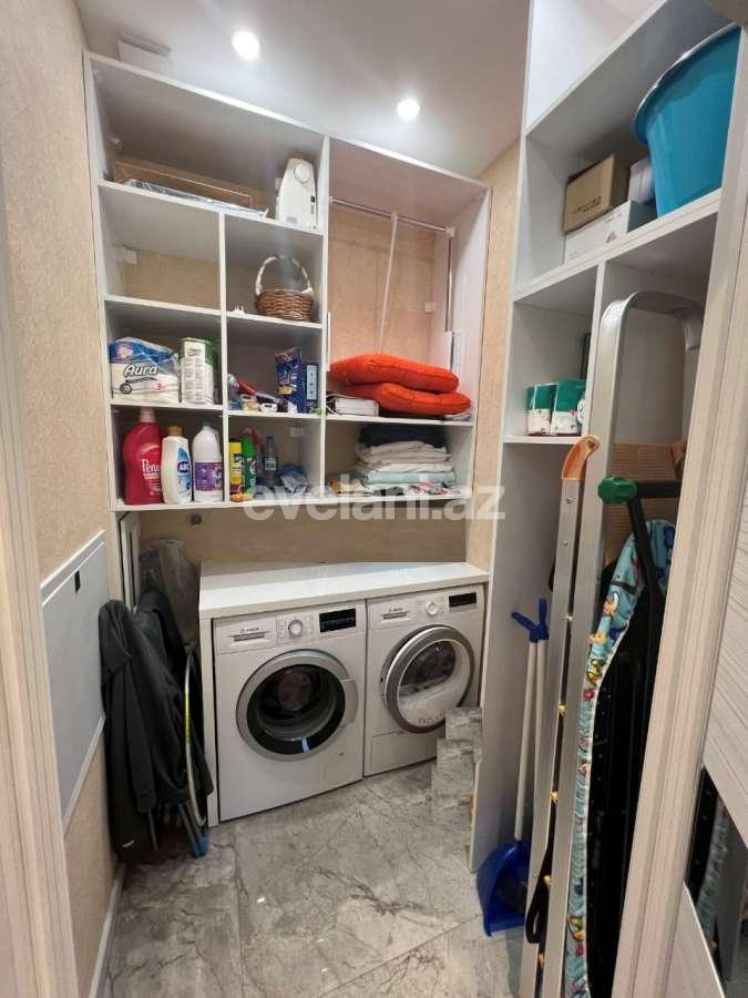 Satılır, yeni tikili, 4 otaqlı, 180 m², Bakı, Yasamal r, Yasamal q, Elmlər Akademiyası m.