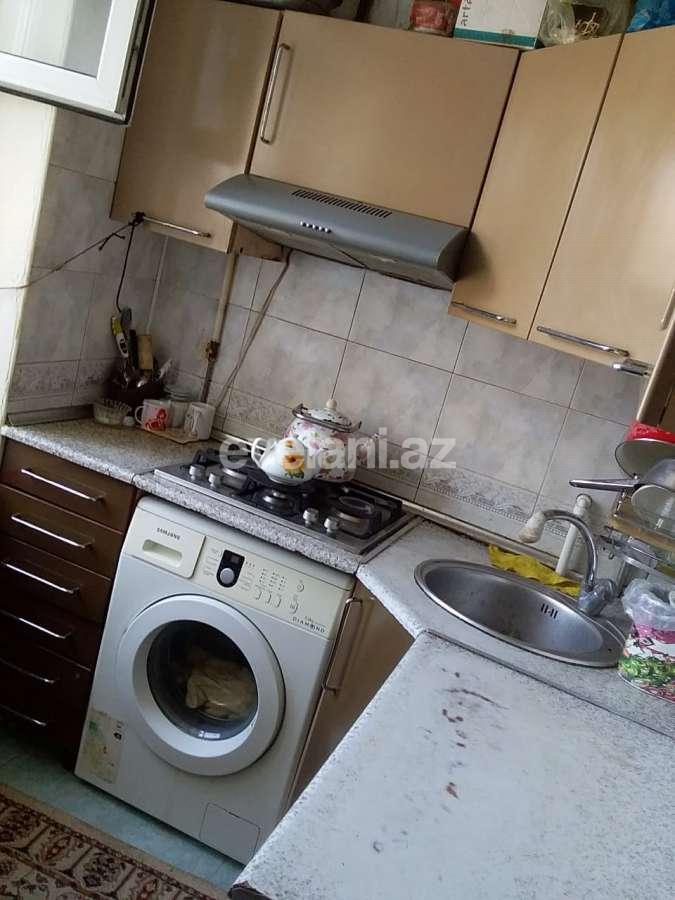 Satılır, köhnə tikili, 3 otaqlı, 68 m², Bakı, Yasamal r.