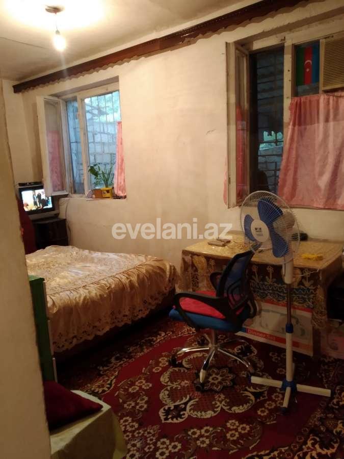 Satılır, köhnə tikili, 3 otaqlı, 130 m², Bakı, Nərimanov r, Böyükşor q, Dərnəgül m.