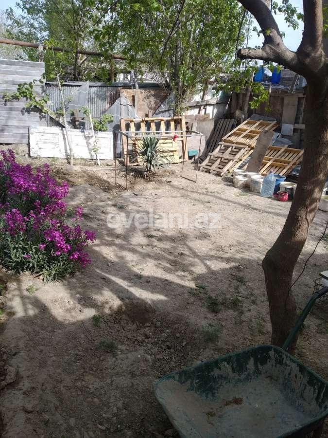 Satılır, köhnə tikili, 3 otaqlı, 130 m², Bakı, Nərimanov r, Böyükşor q, Dərnəgül m.