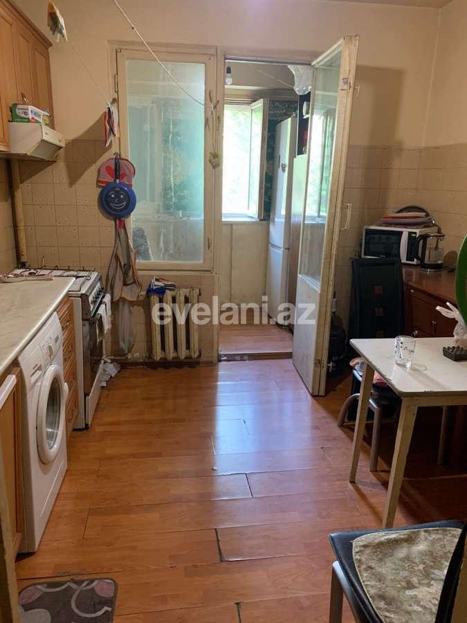 Sale, old building, 2 room, 60 m², Baku, Khatai r.
