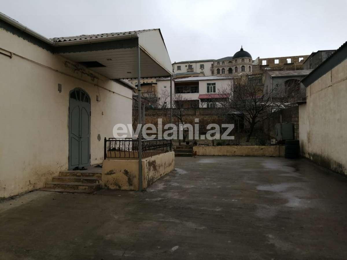 Satılır, həyət evi / bağ, 4 otaqlı, 130 m², Bakı, Səbail r, Badamdar q.
