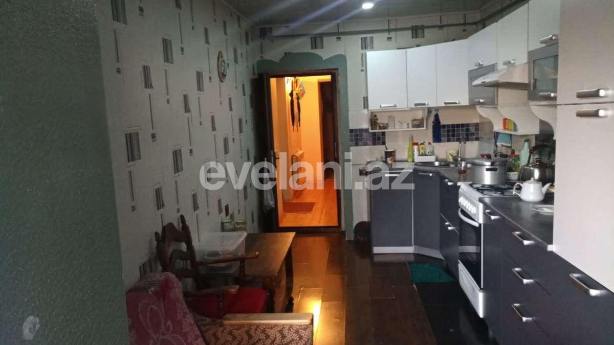 Satılır, həyət evi / bağ, 5 otaqlı, 250 m², Bakı, Səbail r, Badamdar q.