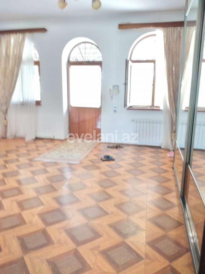 Satılır, həyət evi / bağ, 4 otaqlı, 200 m², Bakı, Səbail r, Badamdar q.