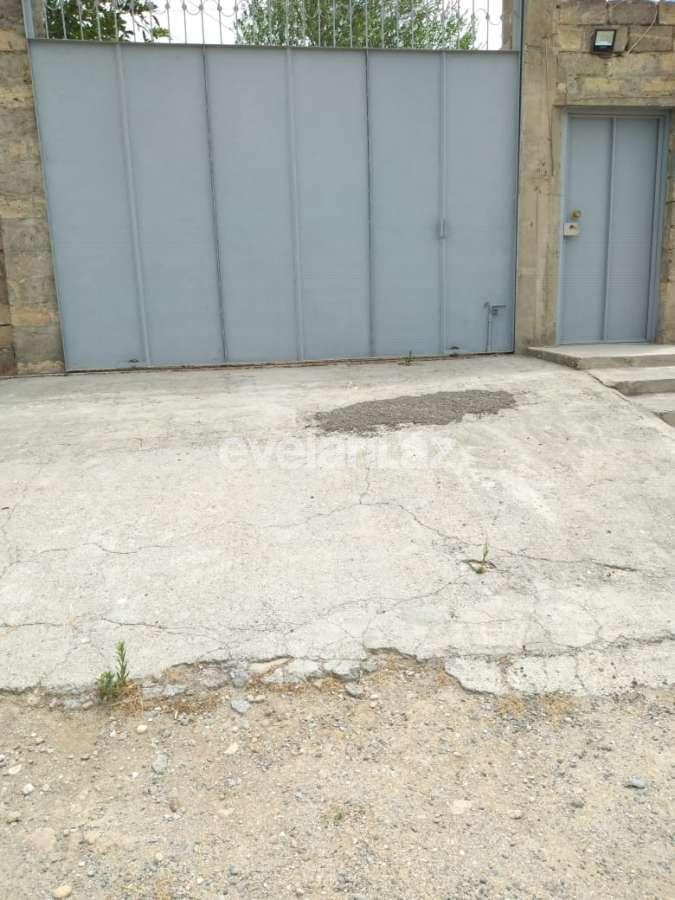 Satılır, həyət evi / bağ, 4 otaqlı, 200 m², Bakı, Səbail r, Badamdar q.