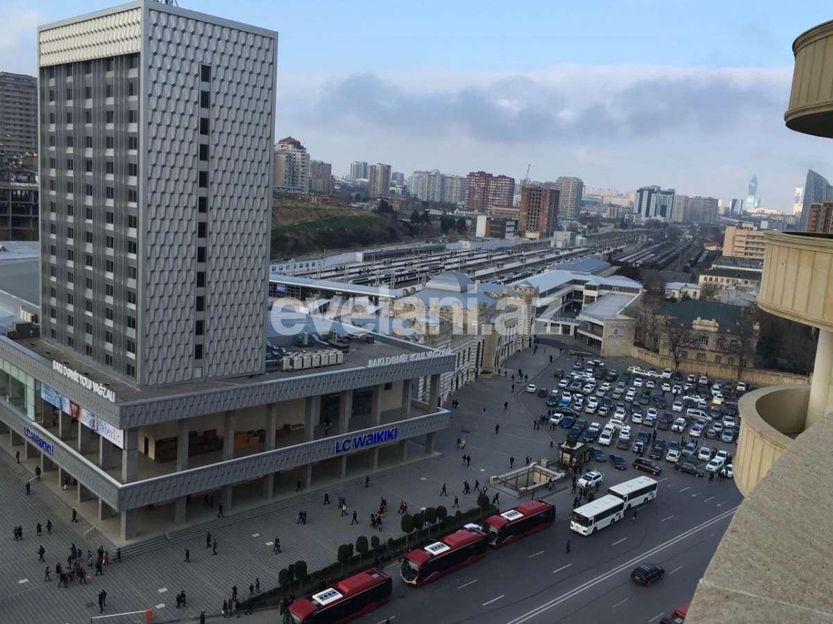Rent, new building, 3 room, 133 m², Baku, Nasimi r, 28 may m.