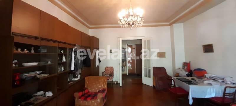 Satılır, köhnə tikili, 3 otaqlı, 70 m², Bakı, Səbail r.