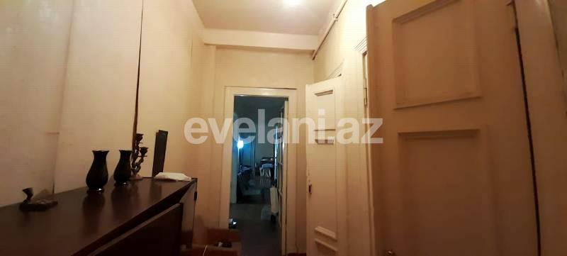 Satılır, köhnə tikili, 3 otaqlı, 70 m², Bakı, Səbail r.