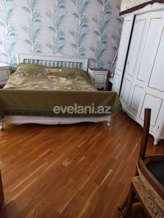 Satılır, həyət evi / bağ, 4 otaqlı, 200 m², Bakı, Səbail r.