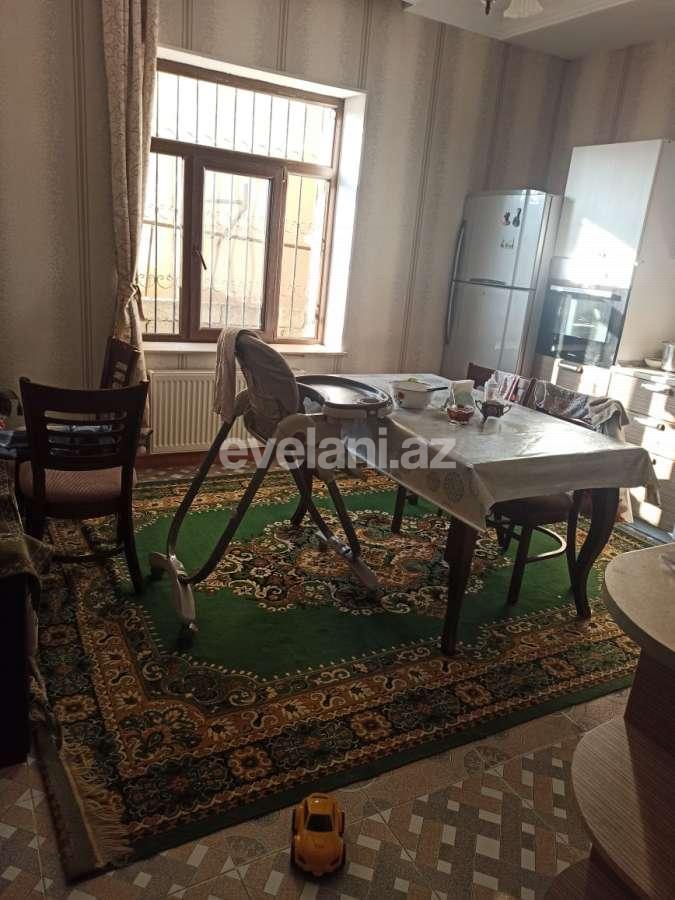Satılır, həyət evi / bağ, 4 otaqlı, 200 m², Bakı, Səbail r.