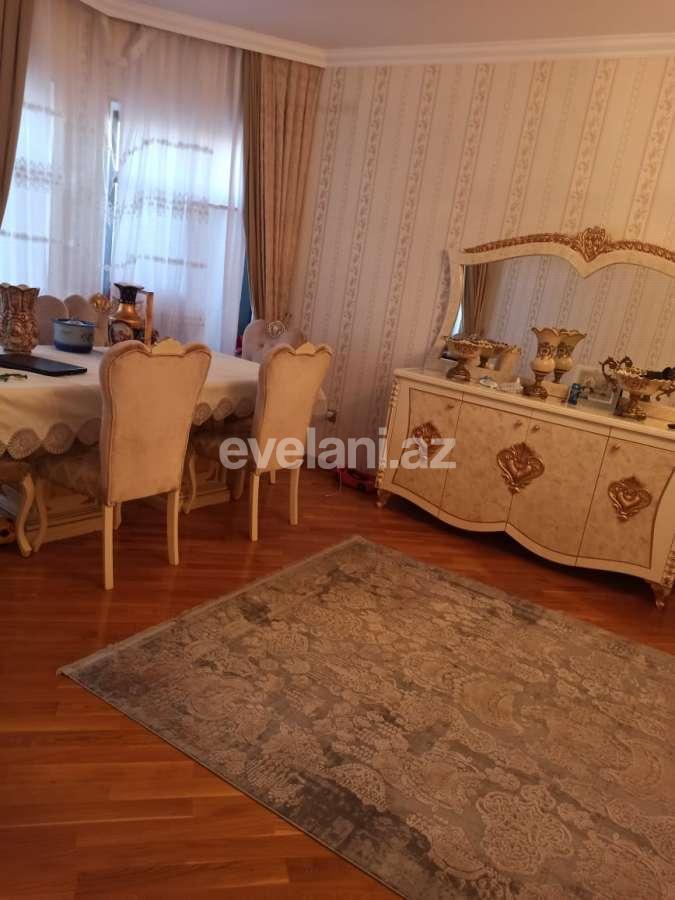 Satılır, həyət evi / bağ, 4 otaqlı, 200 m², Bakı, Səbail r.