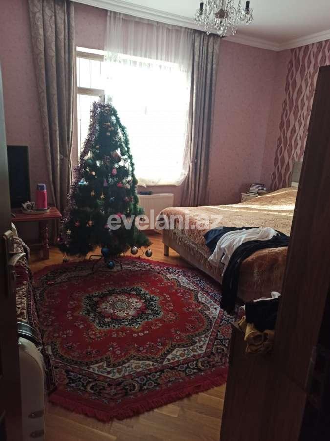 Satılır, həyət evi / bağ, 4 otaqlı, 200 m², Bakı, Səbail r.