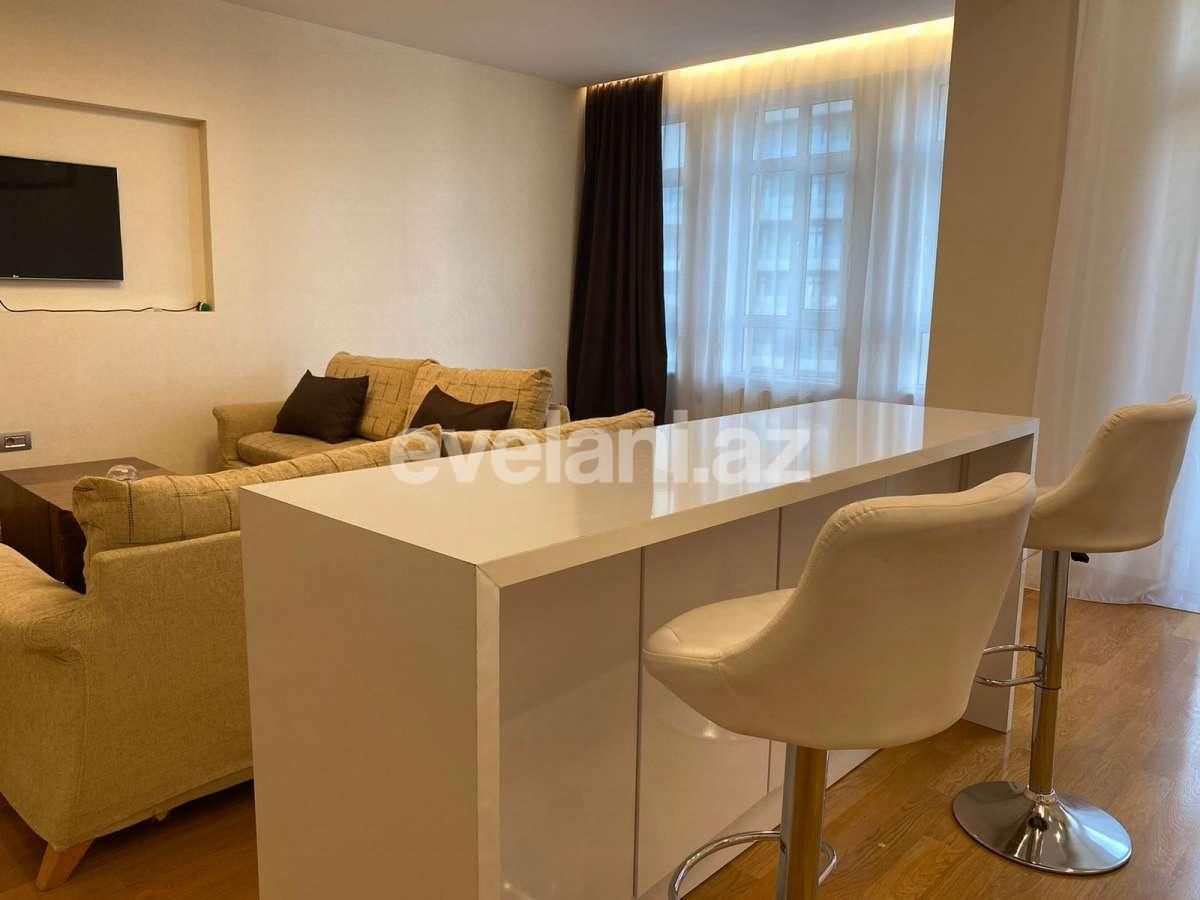 Kirayə verilir, yeni tikili, 3 otaqlı, 130 m², Bakı, Nəsimi r, 8 Noyabr m.