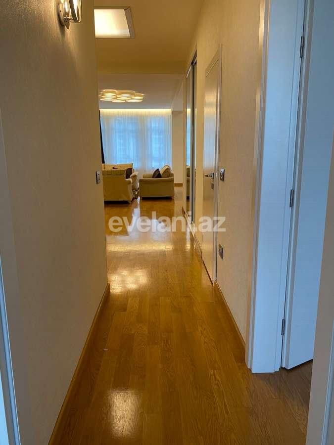 Kirayə verilir, yeni tikili, 3 otaqlı, 130 m², Bakı, Nəsimi r, 8 Noyabr m.