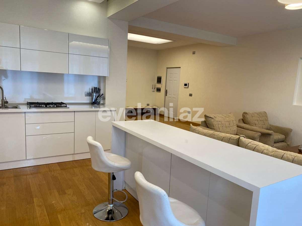Kirayə verilir, yeni tikili, 3 otaqlı, 130 m², Bakı, Nəsimi r, 8 Noyabr m.