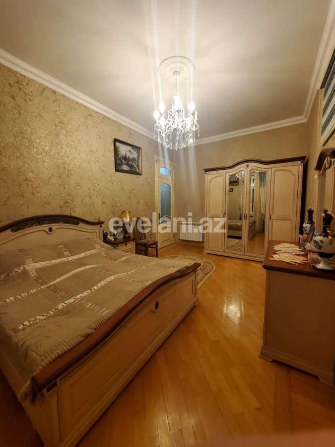 Satılır, həyət evi / bağ, 7 otaqlı, 375 m², Bakı, Səbail r, Badamdar q.
