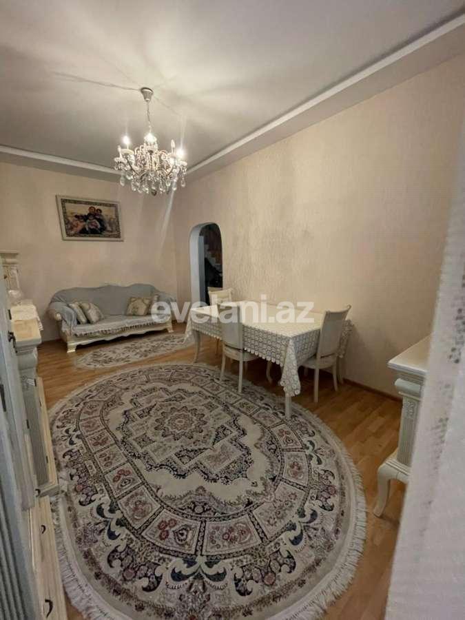 Satılır, həyət evi / bağ, 4 otaqlı, 200 m², Bakı, Səbail r, Badamdar q.