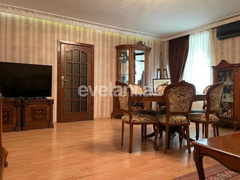 Sale, old building, 3 room, 82 m², Baku, Yasamal r.