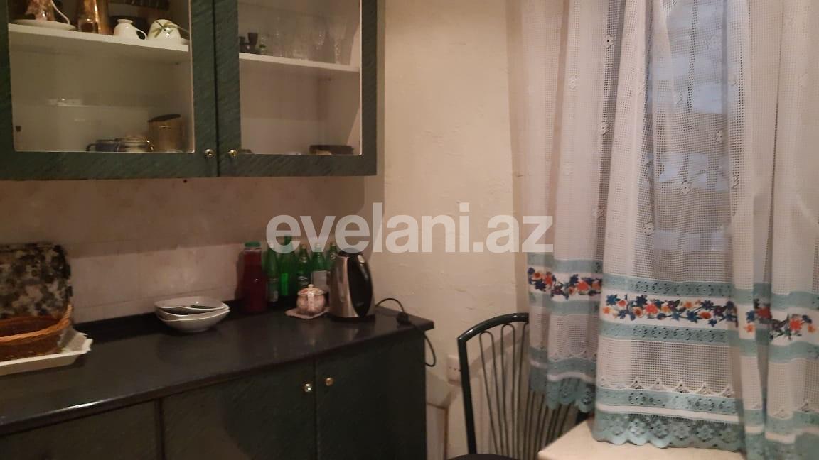 Satılır, həyət evi / bağ, 5 otaqlı, 200 m², Bakı, Səbail r, İçəri Şəhər m.