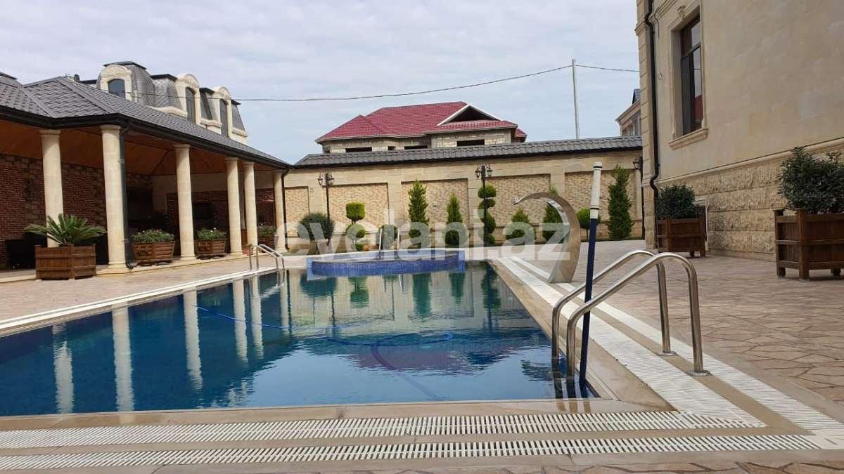 Satılır, villa, 9 otaqlı, 750 m², Bakı, Səbail r, Badamdar q.