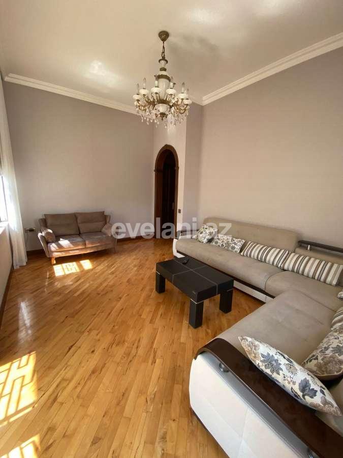 Kirayə verilir, köhnə tikili, 2 otaqlı, 65 m², Bakı, Səbail r, Sahil m.