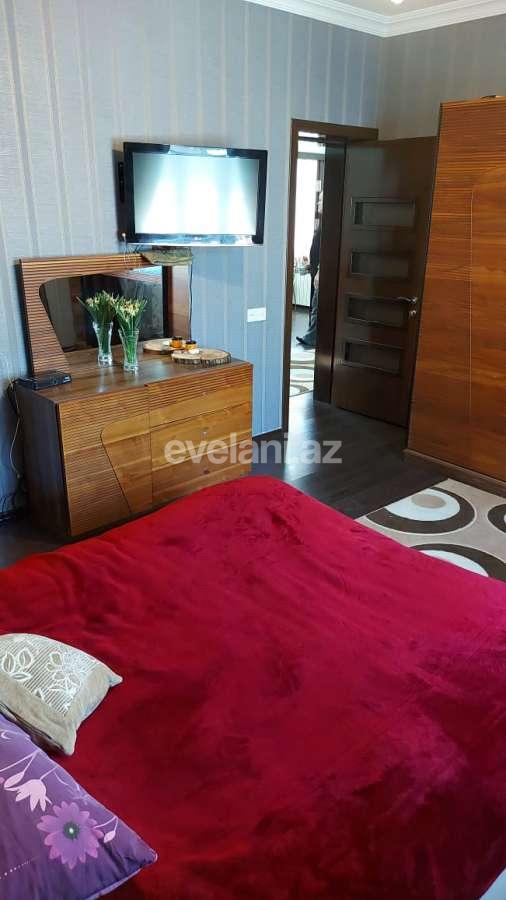 Satılır, həyət evi / bağ, 7 otaqlı, 203 m², Bakı, Səbail r, Badamdar q.